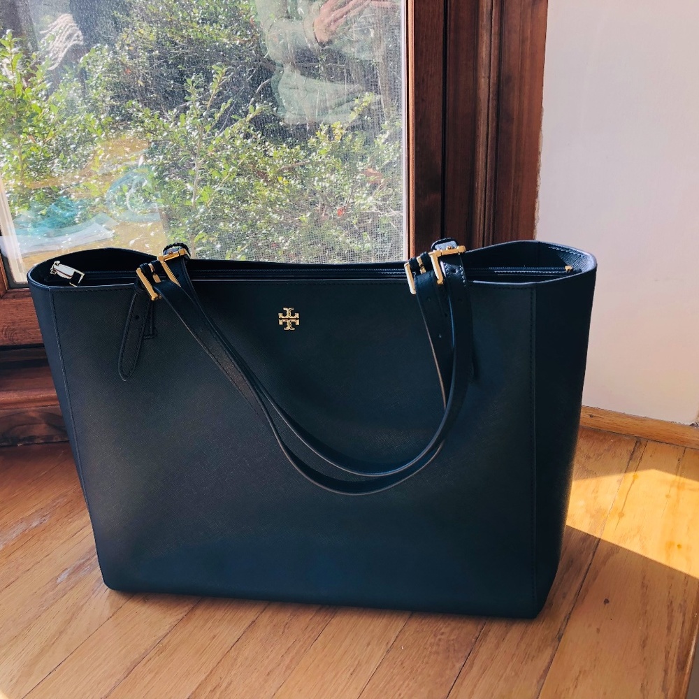tory burch laptop purse